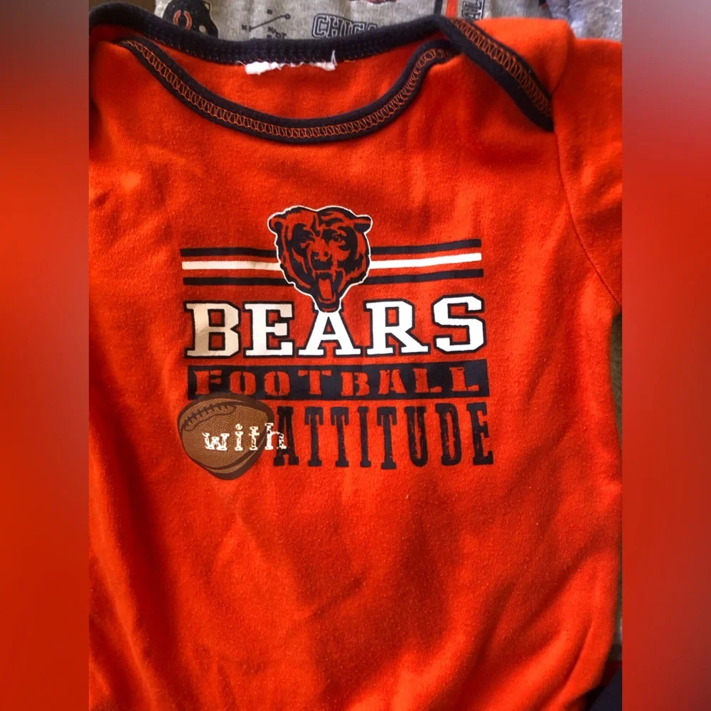 Chicago Teams Short Sleeve Onesie Bundle of 5 Sz 6-12 Mo Bears, Blackhawks Cubs
